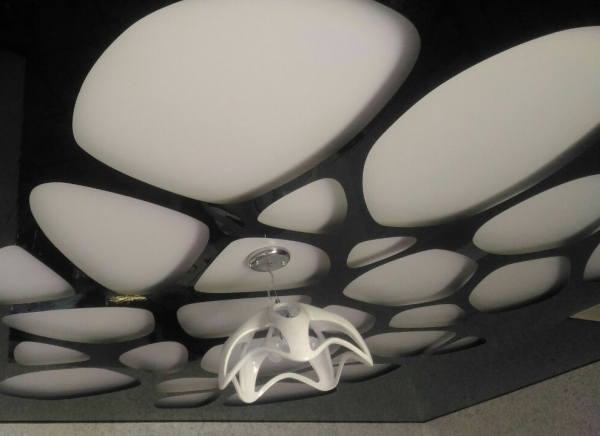 Перфорированные натяжные потолки цена